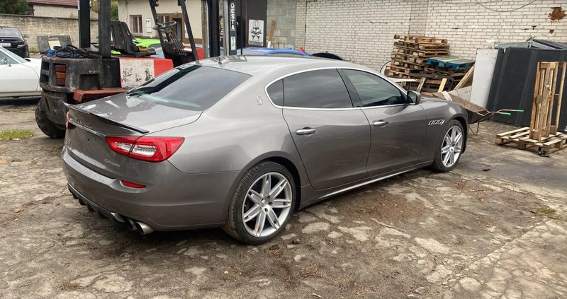 Maserati Quattroporte cena 170000 przebieg: 105264, rok produkcji 2015 z Warszawa małe 497